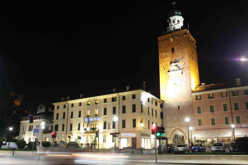 Hotel Alla Torre กัสเตลฟรันโก เวเนโต ภายนอก รูปภาพ